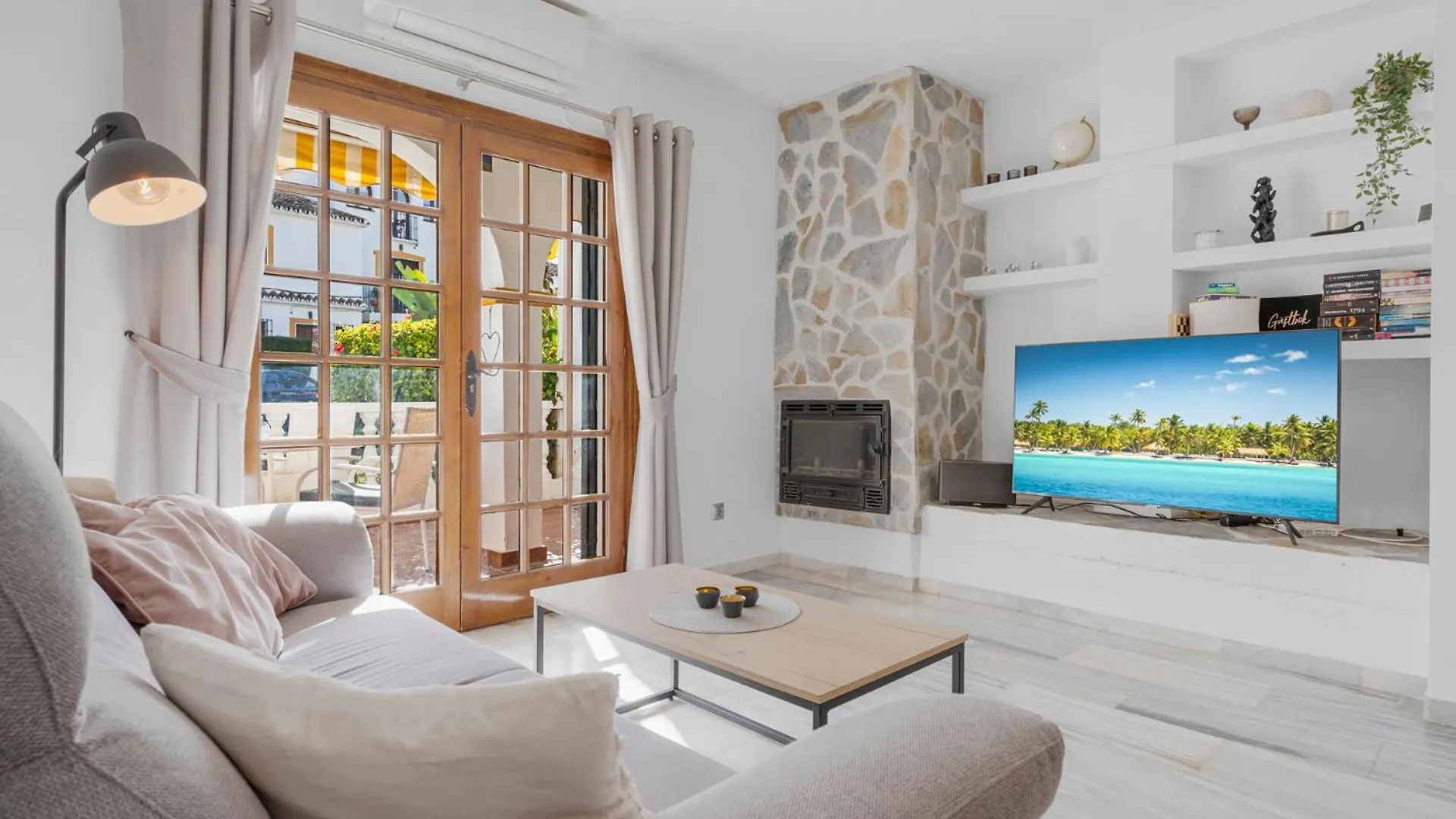 La Campana Apartment With Pool By Costarentals - Ref 60 Santa Fe de los Boliches