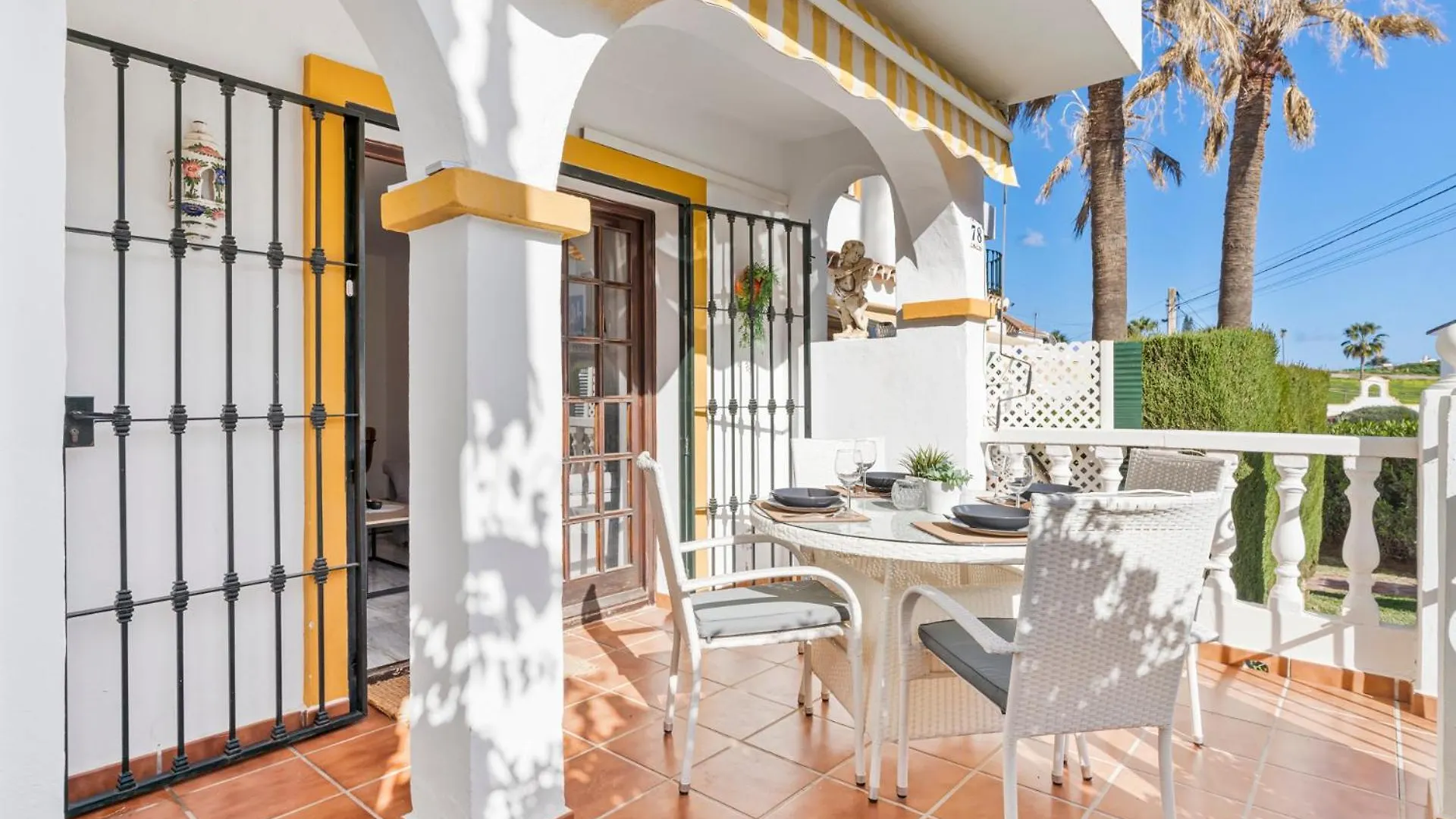 La Campana Apartment With Pool By Costarentals - Ref 60 Santa Fe de los Boliches
