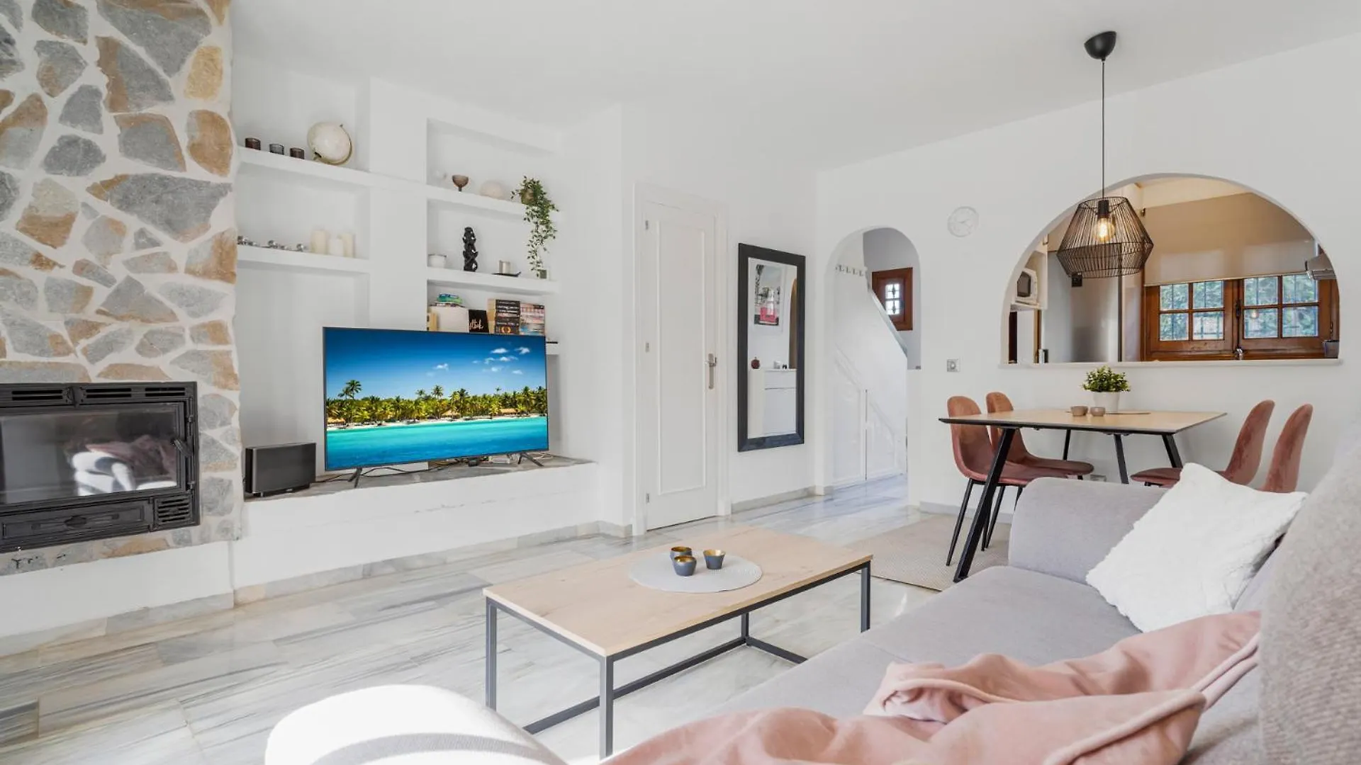 La Campana Apartment With Pool By Costarentals - Ref 60 Santa Fe de los Boliches 0*,  Espagne